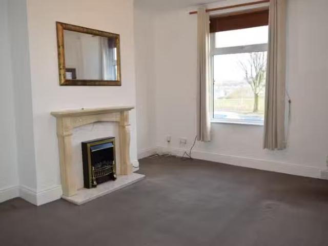 House for rent in Four Lane Ends, Blackburn