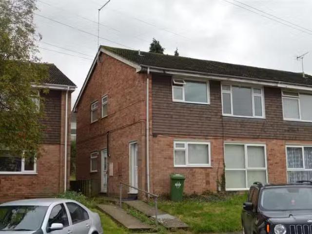 House for rent in Overslade, New Bilton