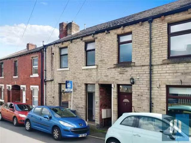 House for rent in Huddersfield, Kirklees
