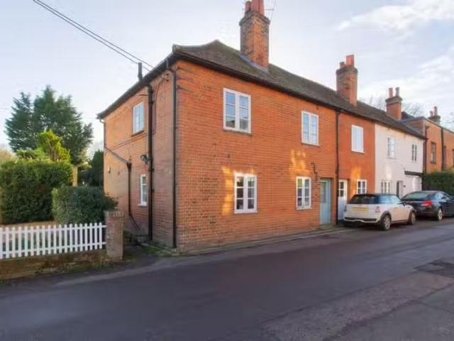 House for rent in Fole, Surrey