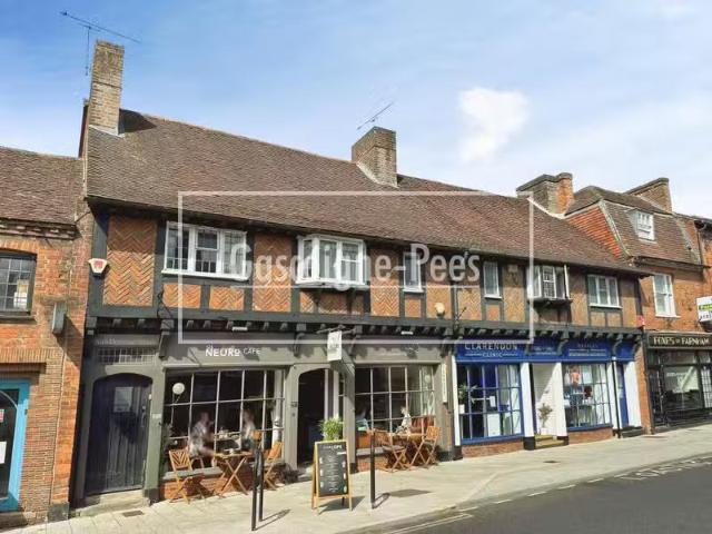 House for rent in Fole, Surrey