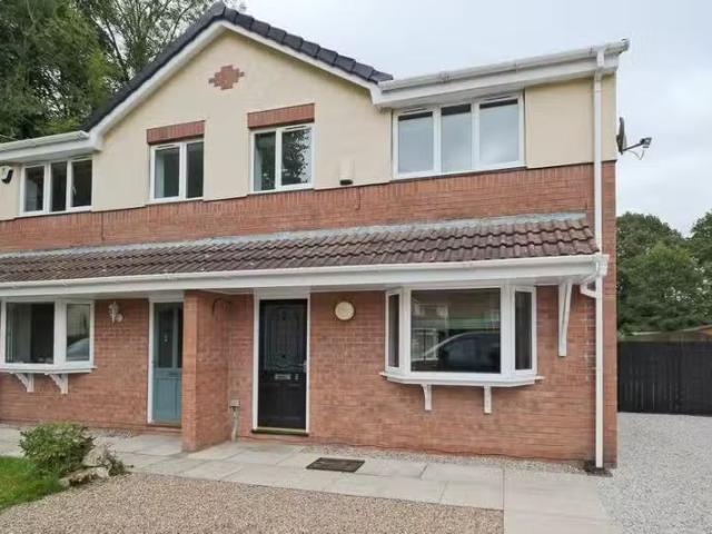 House for rent in Brockhall Village, Paradise