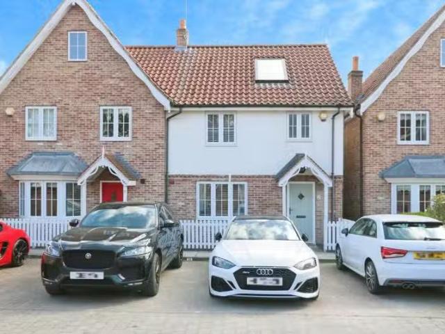 House for rent in Swanland, East Riding Of Yorkshire