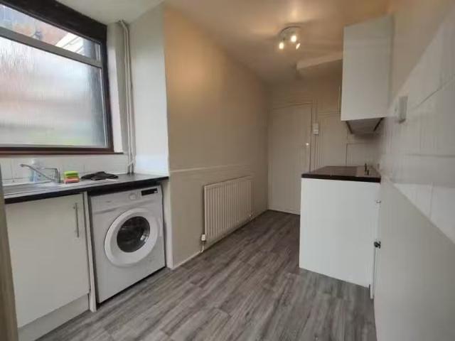 House for rent in Stivichall, West Midlands
