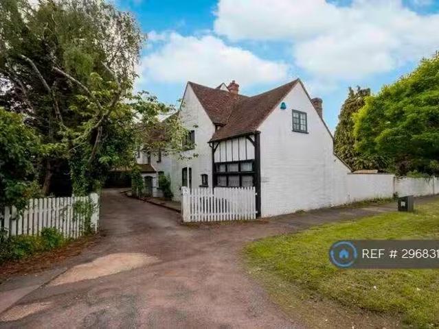 House for rent in Ruislip, Greater London