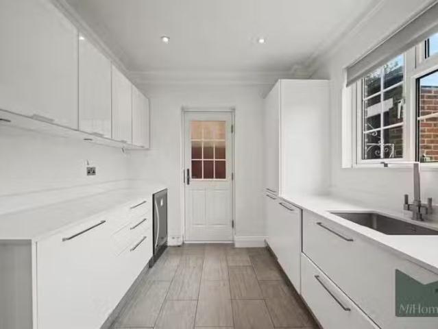 House for rent in Fretherne, Hertfordshire