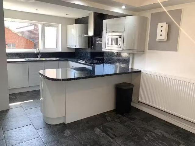 House for rent in Falcon Lodge, Wales