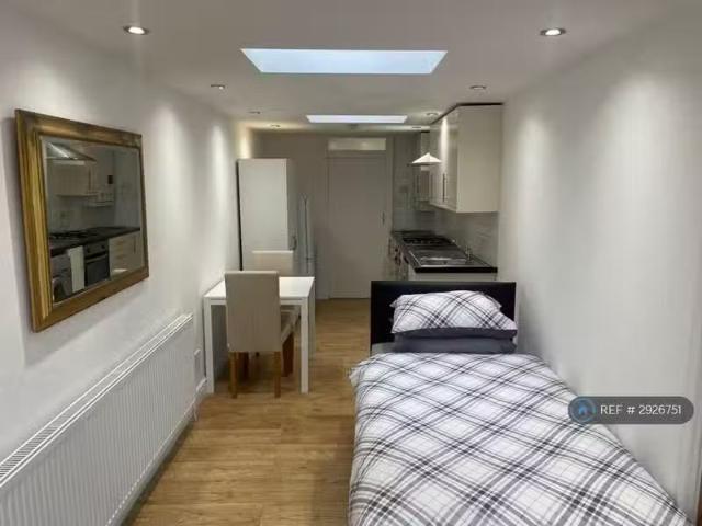 House for rent in Harrow North Grid Substation, Greater London