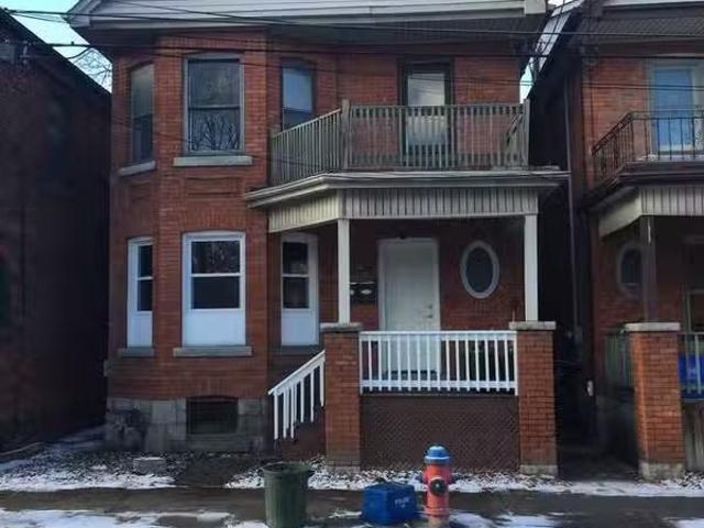 Condo for rent in Ancaster, Ontario