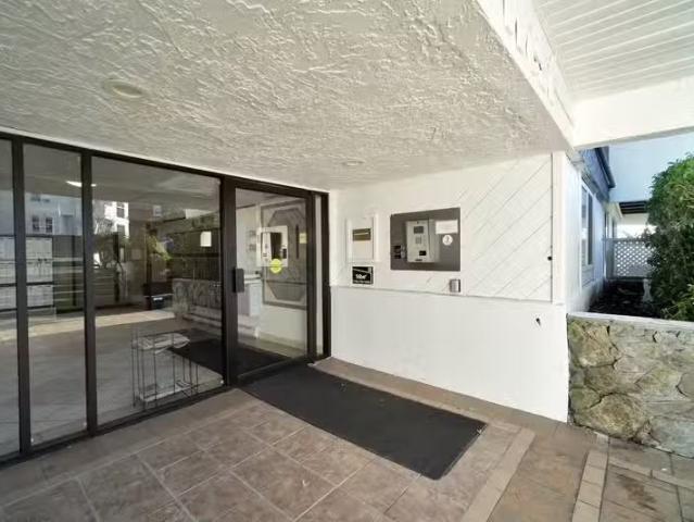 Condo for rent in Victoria, British Columbia