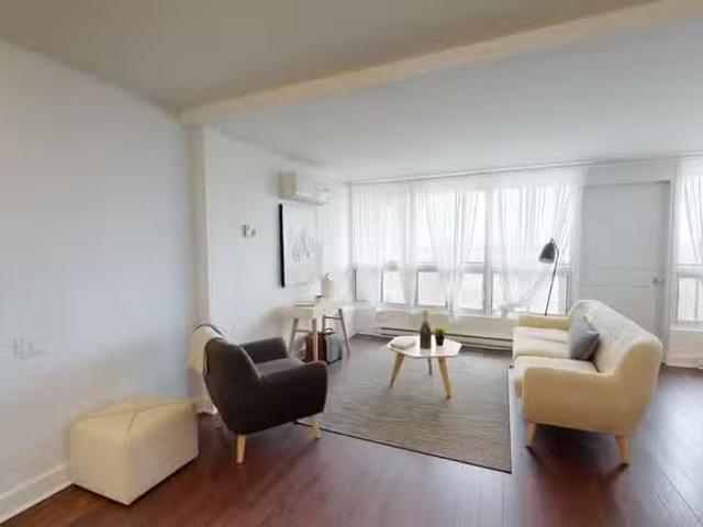 Condo for rent in St. Leonard's, Quebec
