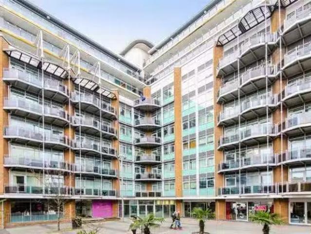 Apartment for rent in Stratford Marsh, Greater London
