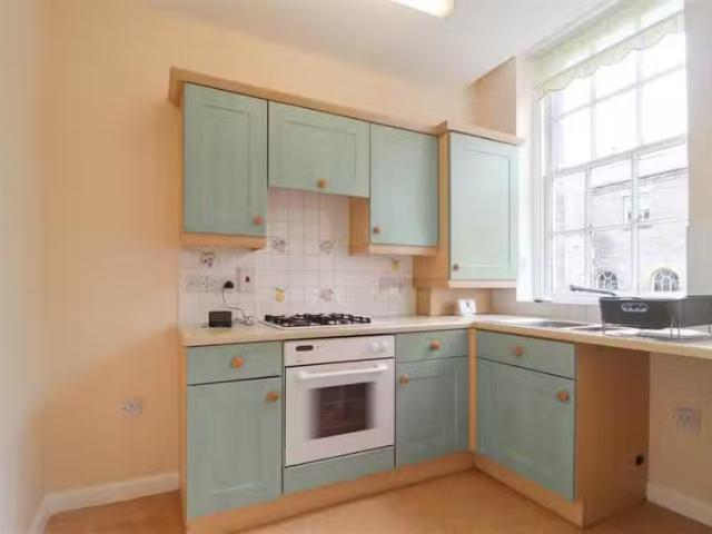 Apartment for rent in Midway, Kent