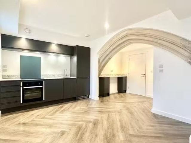 Apartment for rent in Penarth, Wales