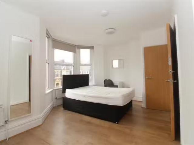 House for rent in Falcon Lodge, Wales