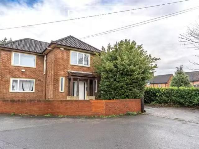 House for rent in Sealand, Garden City