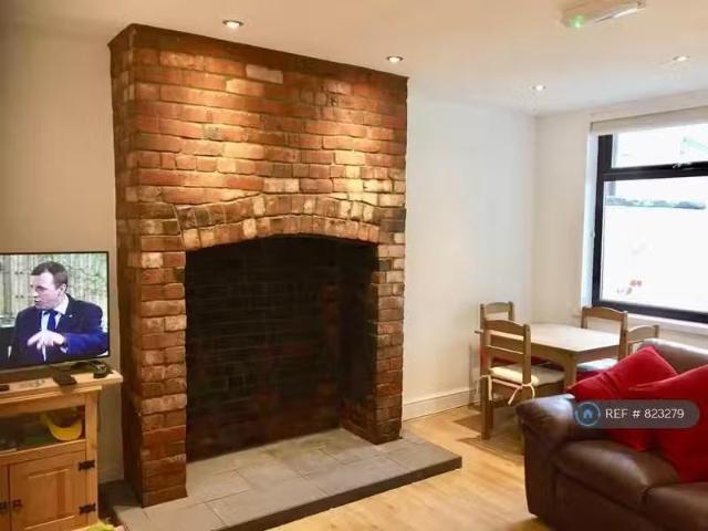 House for rent in Middlebrook, Lee Bank