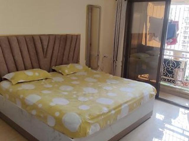Flat for rent in Naupada, Thane
