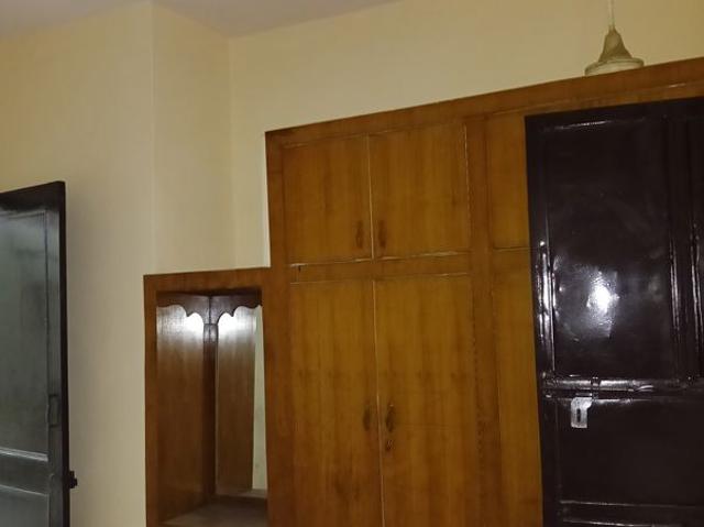 House for rent in Hariana