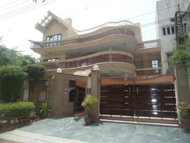 House for rent in Sector 16, Gurugram