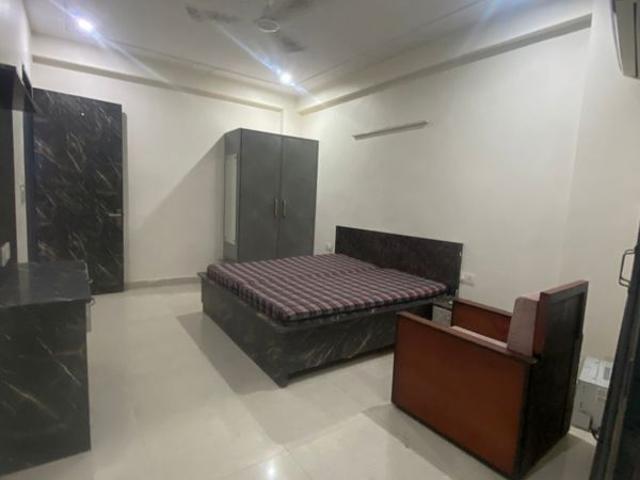 Flat for rent in DLF Phase 3-U Block, Gurugram