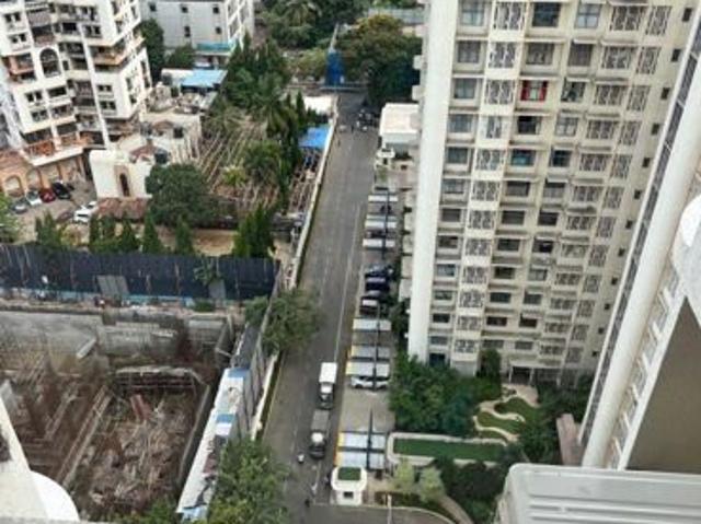 Flat for rent in Jogeshwari West, Mumbai