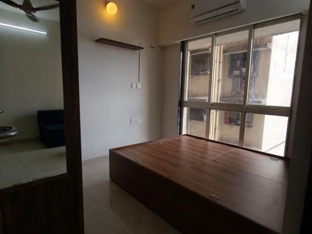 Flat for rent in Malad East, Mumbai Suburban District