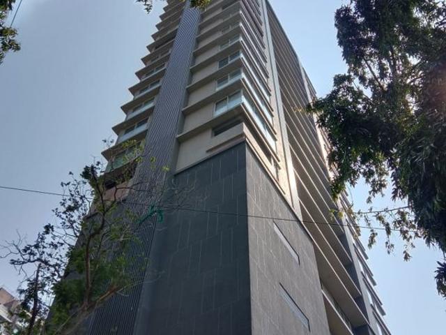 Flat for rent in Dadar West, Mumbai City District