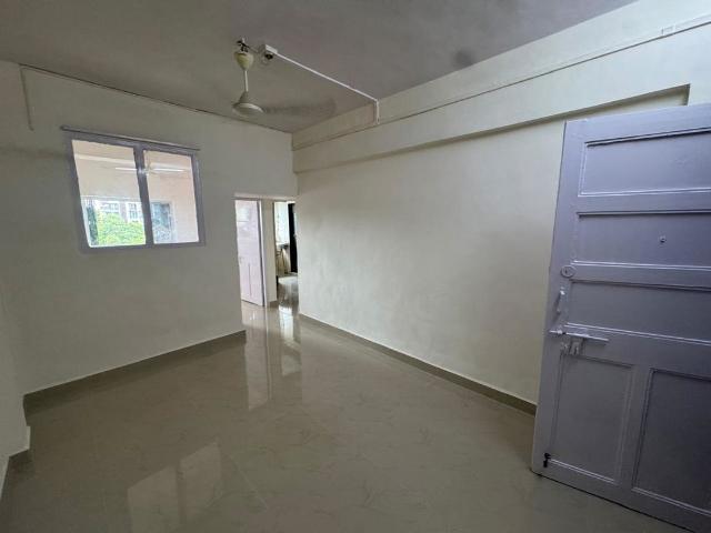 Flat for rent in Majiwada, Thane