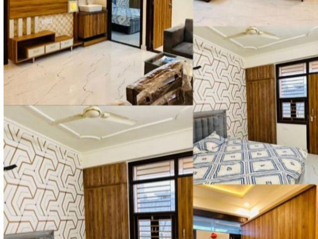 Property for rent in Manglapuri, Delhi