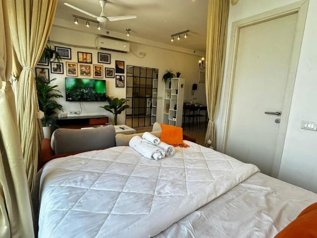 Flat for rent in Hiranandani Estate, Thane