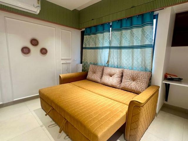 Flat for rent in Haware Dahlia, Thane