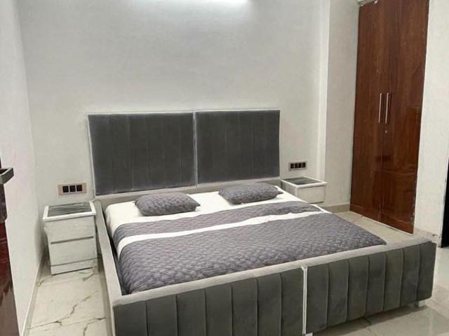 Flat for rent in South Delhi, Deri
