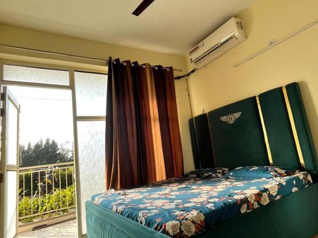 Flat for rent in Manesar, Gurugram