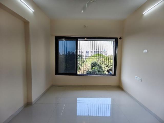 Flat for rent in Dahisar West, Mumbai Suburban District