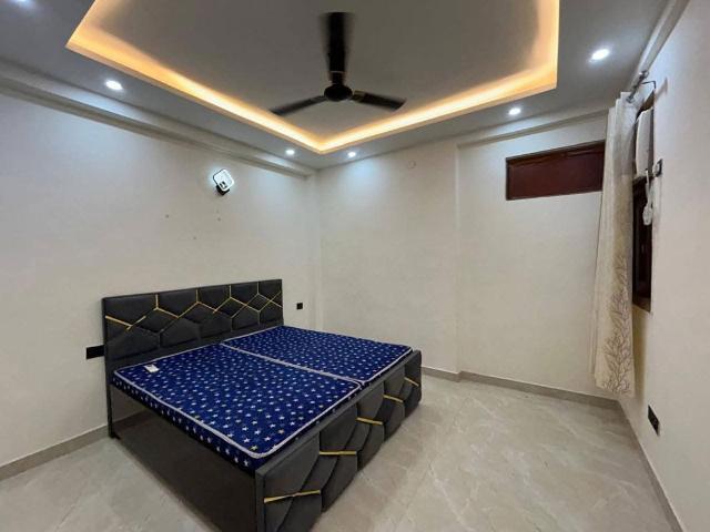 Flat for rent in South Delhi, Deri