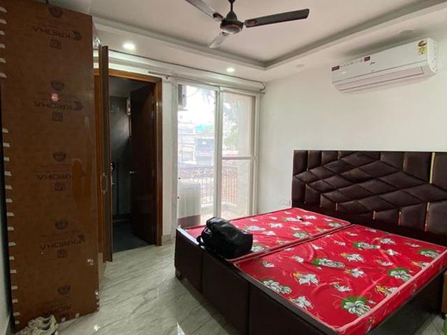 Flat for rent in South Delhi, Deri