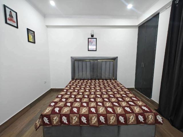 Flat for rent in South Delhi, Deri