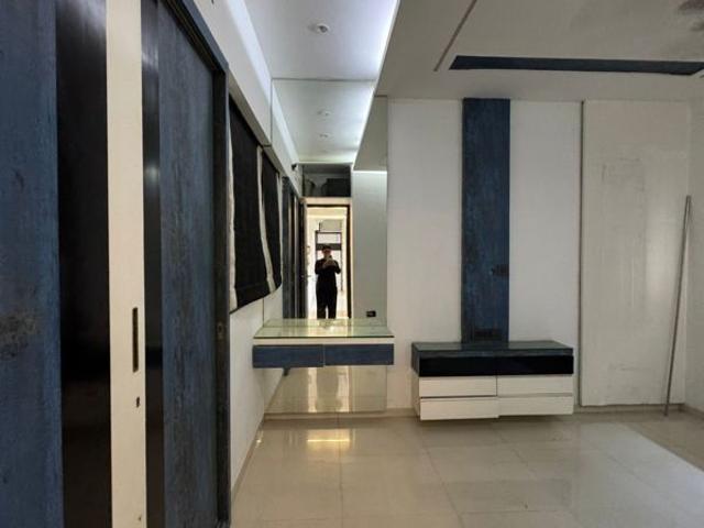 Flat for rent in Lodha Splendora, Thane