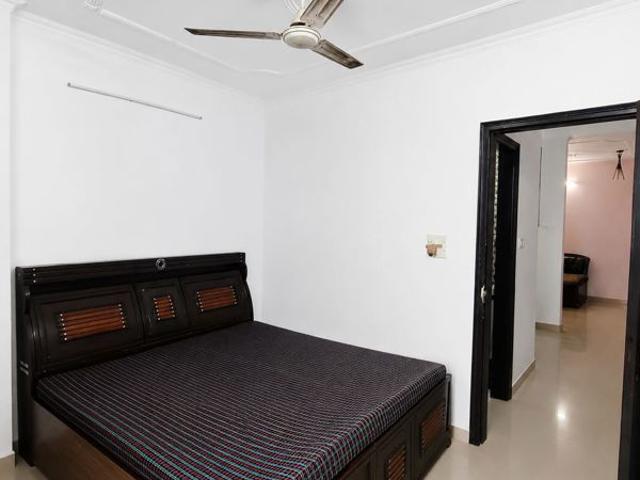 Flat for rent in South Delhi, Deri