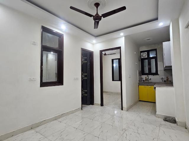 Flat for rent in Press Enclave, Delhi