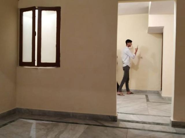 House for rent in Sarita Vihar, Delhi