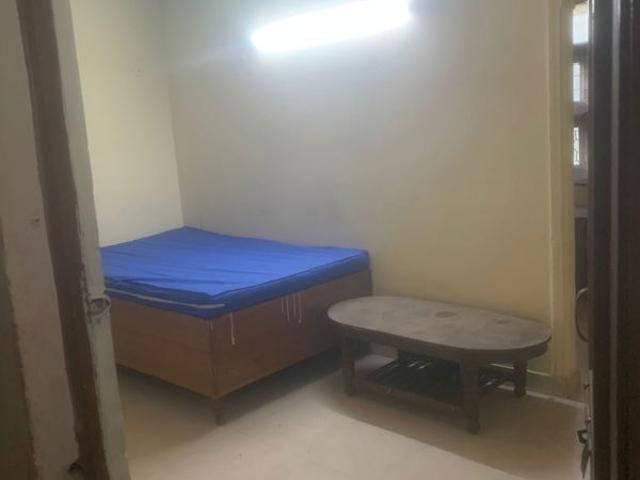 House for rent in Sarita Vihar, Delhi