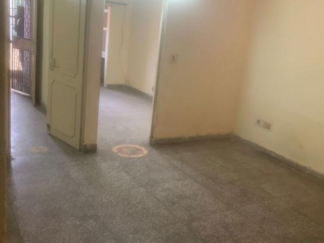House for rent in Sarita Vihar, Delhi
