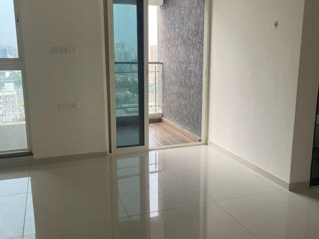 Flat for rent in Parkhe Vasti, Pune