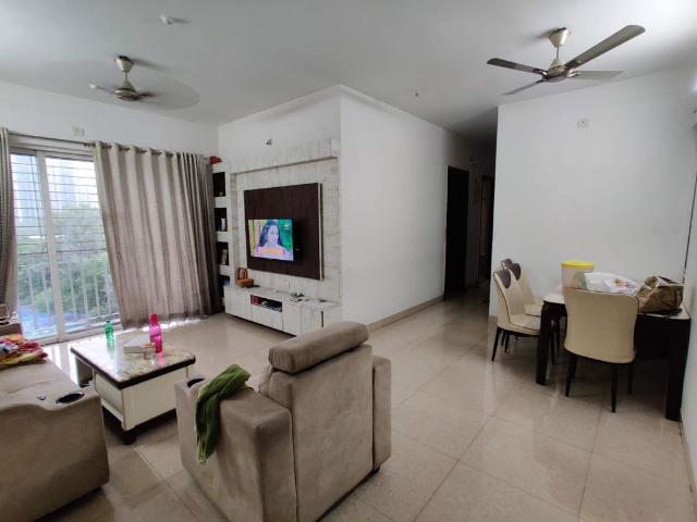 Flat for rent in Rodas Enclave, Thane