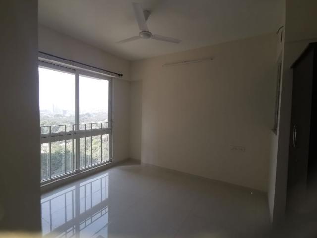 Flat for rent in Manpada, Thane