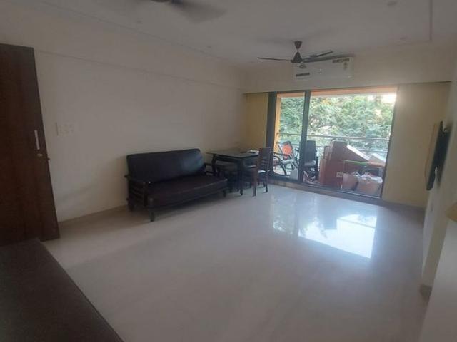 Flat for rent in Adarsh Nagar, Mumbai
