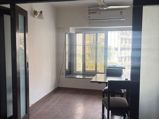 Flat for rent in Adarsh Nagar, Mumbai