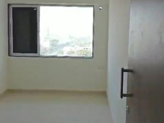 Flat for rent in Parel, Mumbai City District